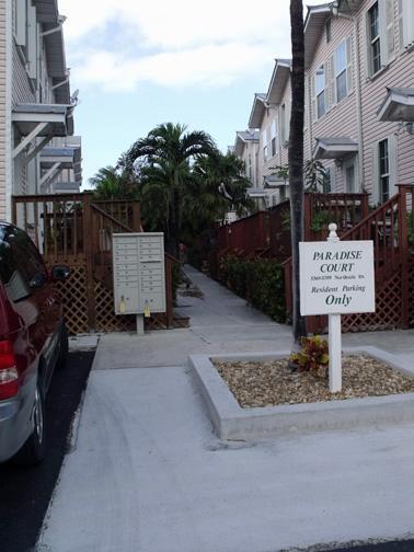 Building Photo - 3389 Northside Dr