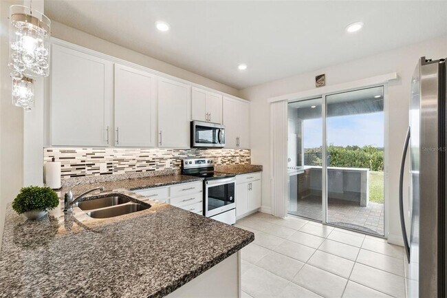 Building Photo - 2282 Nuthatch St