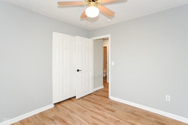 Building Photo - 241 E Fall Creek Pkwy S Dr
