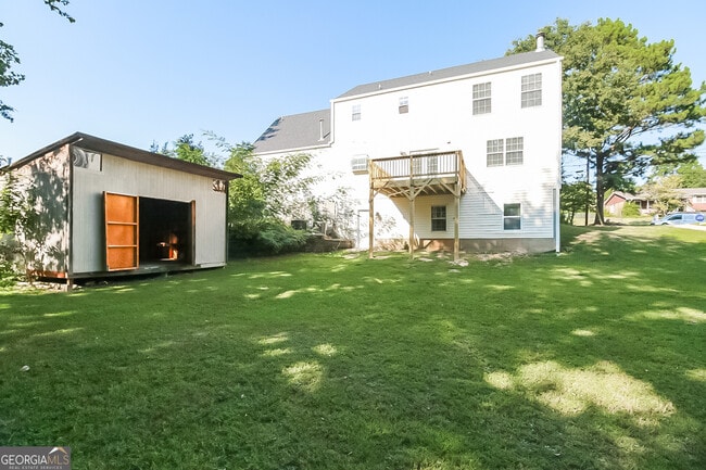 Building Photo - 2190 Surrey Trail