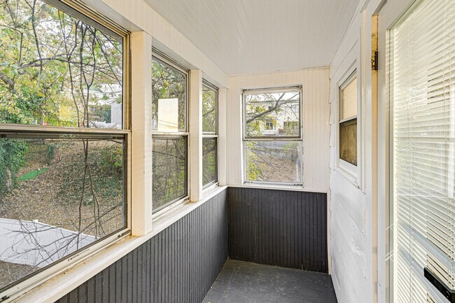 Building Photo - 81 Southside Ave