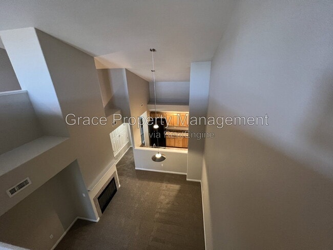 Building Photo - 5800 N Tower Dr