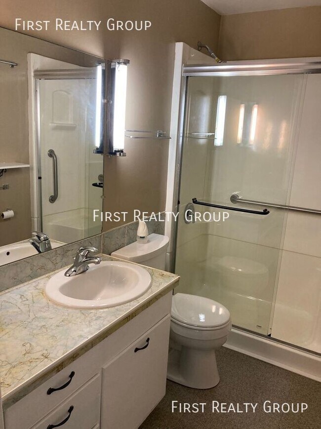 Building Photo - 3420 Barbee Dr