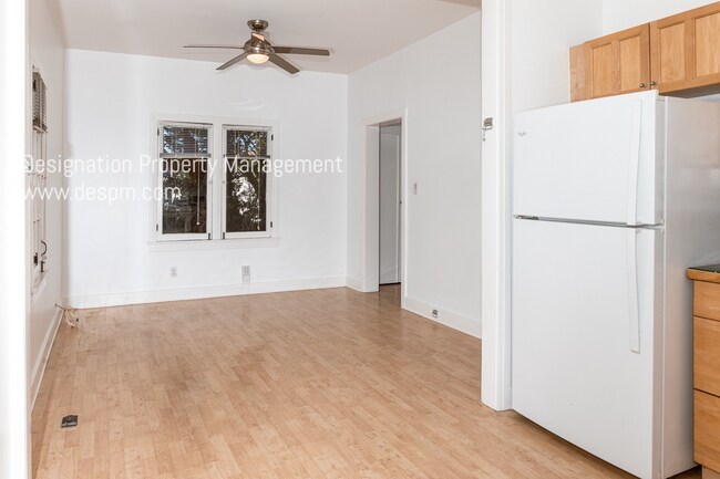 Building Photo - Griffith Park Blvd.