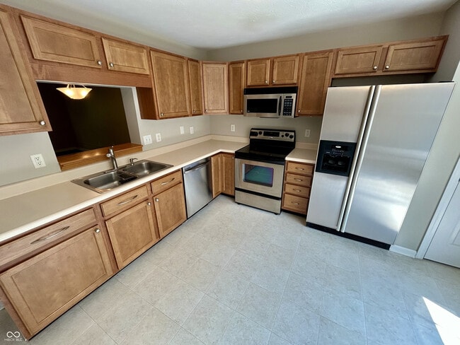 Building Photo - 3078 Armory Dr