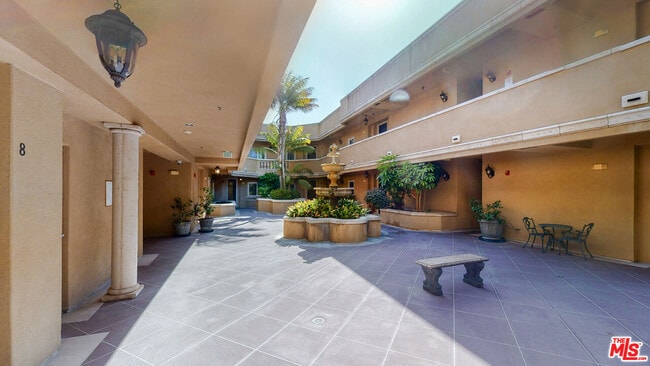Building Photo - 11440 National Blvd