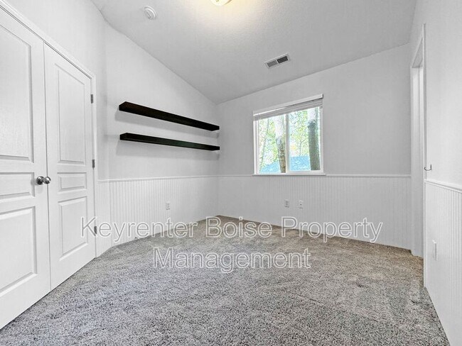 Building Photo - 2109 N 34th St