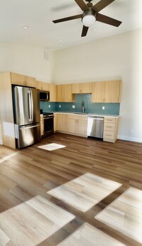 Building Photo - 109 Park Ave