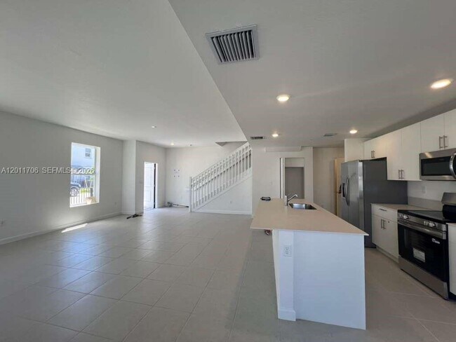 Building Photo - 12430 SW 248th St