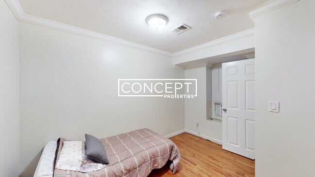 Building Photo - 712 Shawmut Ave