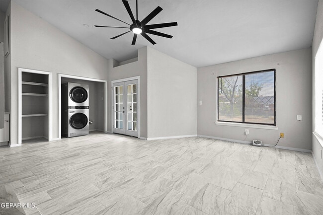 Building Photo - 10720 Chert St