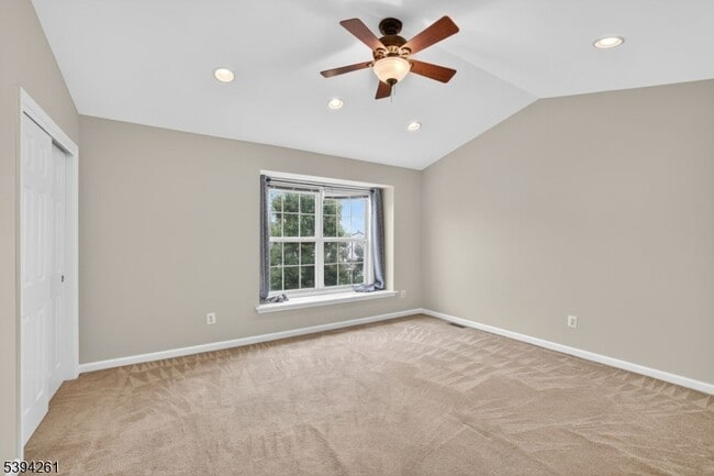 Building Photo - 535 Coventry Dr