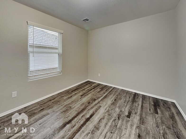 Building Photo - 1114 Flint Way