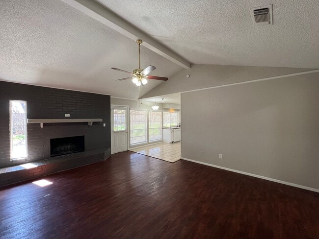 Building Photo - "Watauga Homes for Rent"