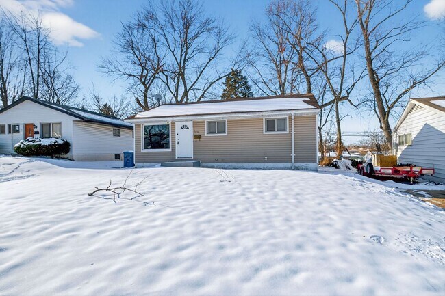 Building Photo - For Rent – 3 Bedroom Home | Section 8 Welcome