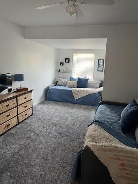 Building Photo - 1205 N Park Ave