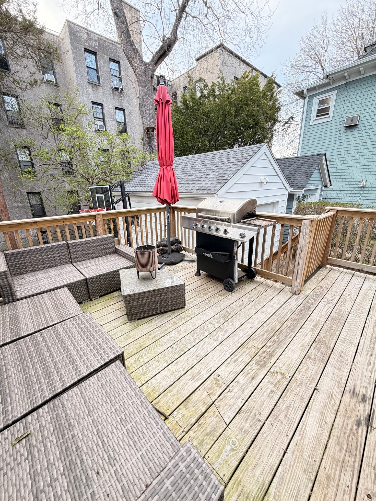 Building Photo - 176 Park Ave