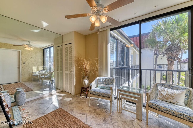 Building Photo - 2321 Costa Verde Blvd