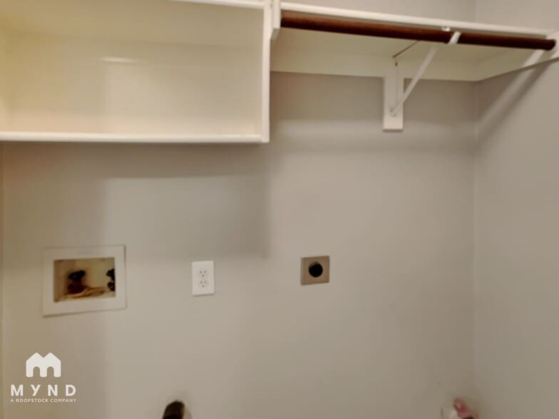 Building Photo - 4611 Basil Dr