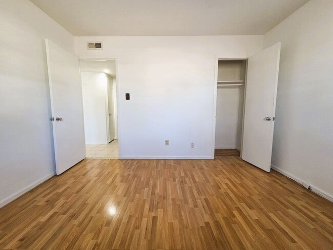 Building Photo - Traditional 4 bedroom cape in Staples Mill and Libbie Road corridor.