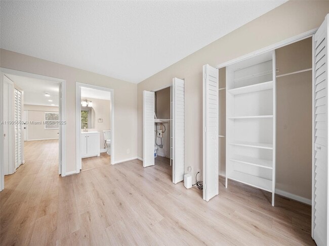 Building Photo - 151 SW 135th Terrace