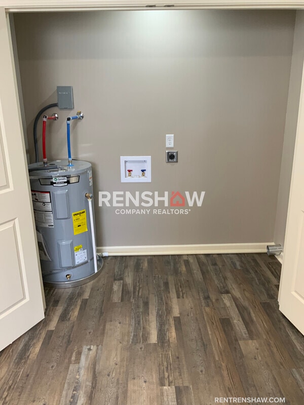 Building Photo - 1110 Tibbs St