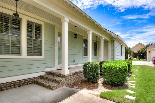 Building Photo - 108 Tremont Dr