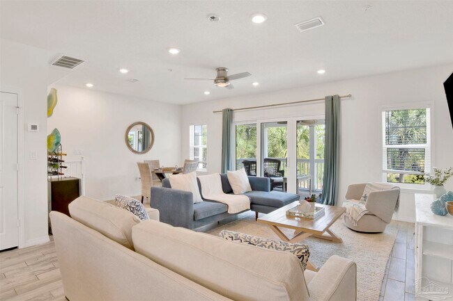 Building Photo - 14558 Salt Meadow Dr