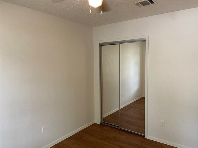 Building Photo - 11901 Swearingen Dr