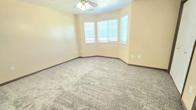 Building Photo - 619 W 2300 S