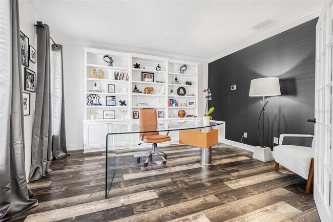 Building Photo - 313 Inner Harbour Cir