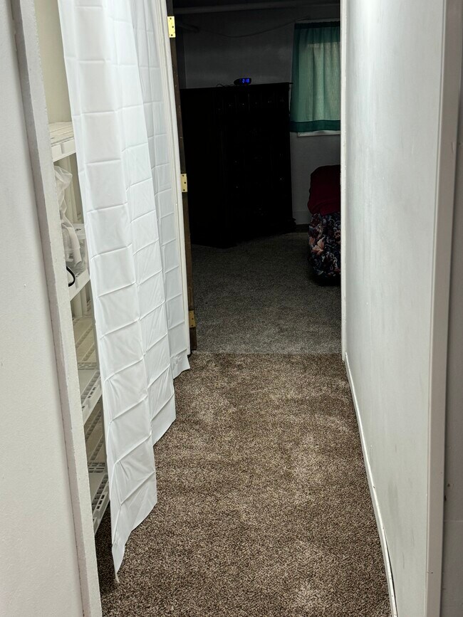 Pantry - 801 Miller St