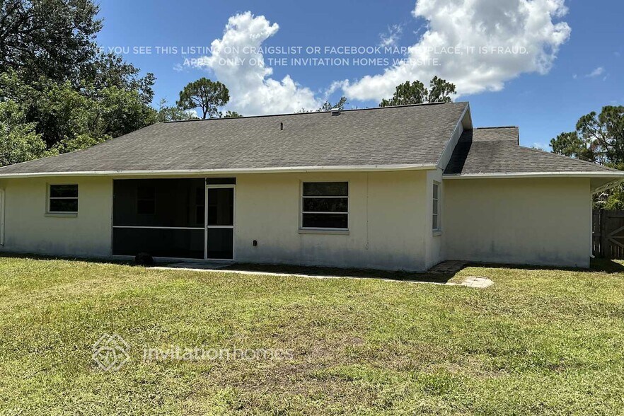 Building Photo - 366 Bamboo Dr