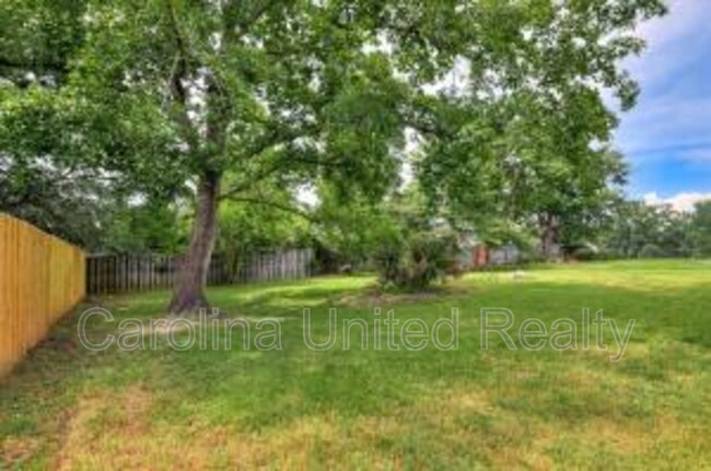 Building Photo - 4159 Saddle Horn Dr