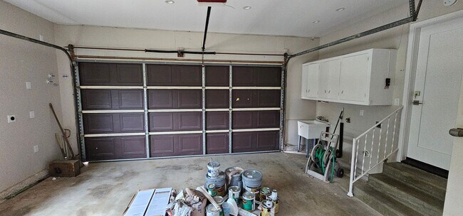 Building Photo - DEL CERRO / SAN DIEGO - Newly Remodeled Ch...