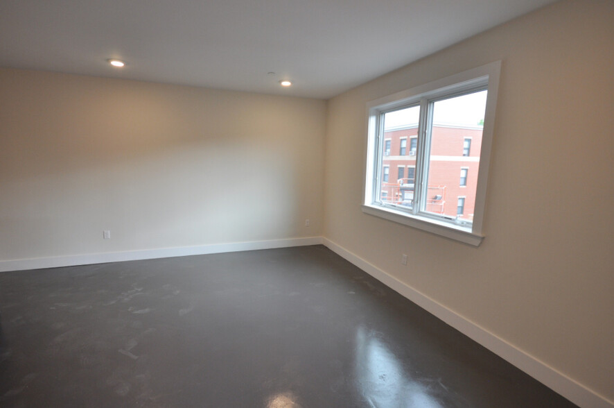 Building Photo - 50 Dalton St