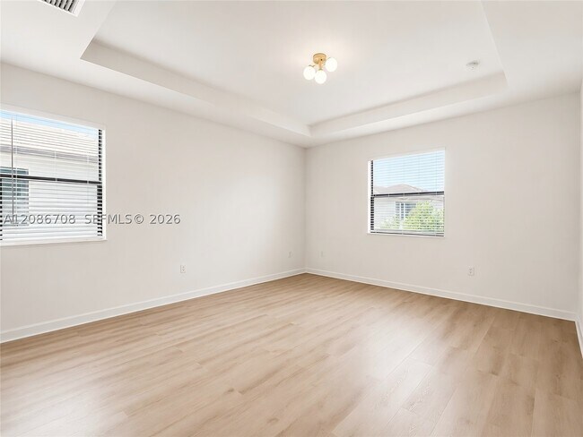 Building Photo - 3448 W 110th St