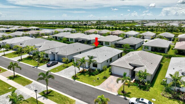 Building Photo - 12522 SW Emerald Estuary Ter