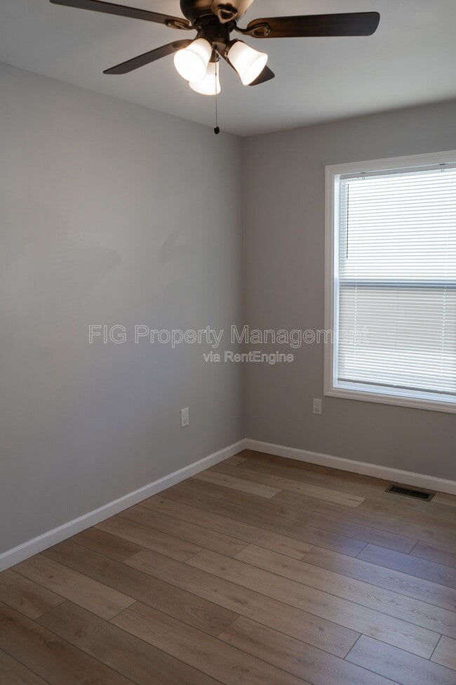 Building Photo - 3225 Bikers Path Wy