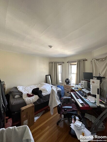 Building Photo - 24 Claymoss Rd