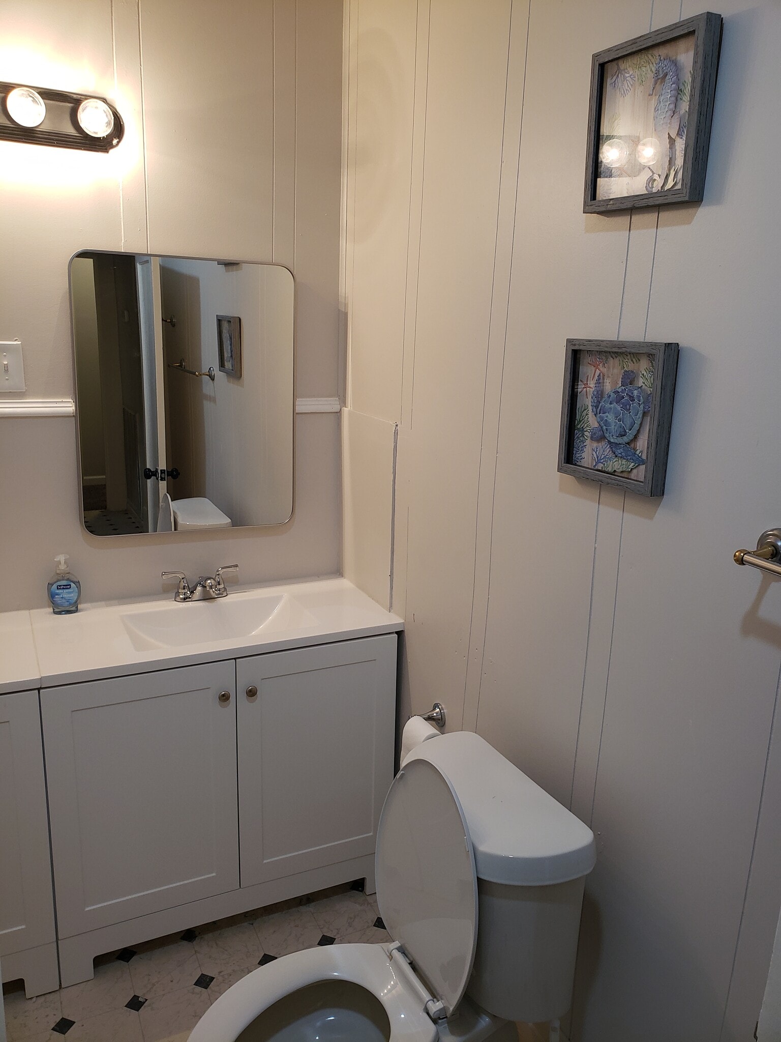 Building Photo - 2739 SE Loop 410