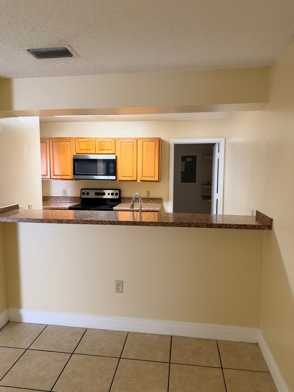 Building Photo - 479 Prestwick Pl