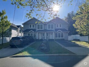 Building Photo - 17 Dunes Ln