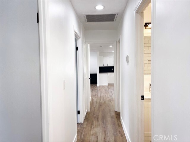 Building Photo - 6221 Glide Ave