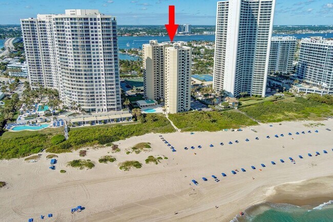 Building Photo - 2800 N Ocean Dr