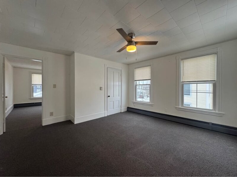 Building Photo - 73 High St