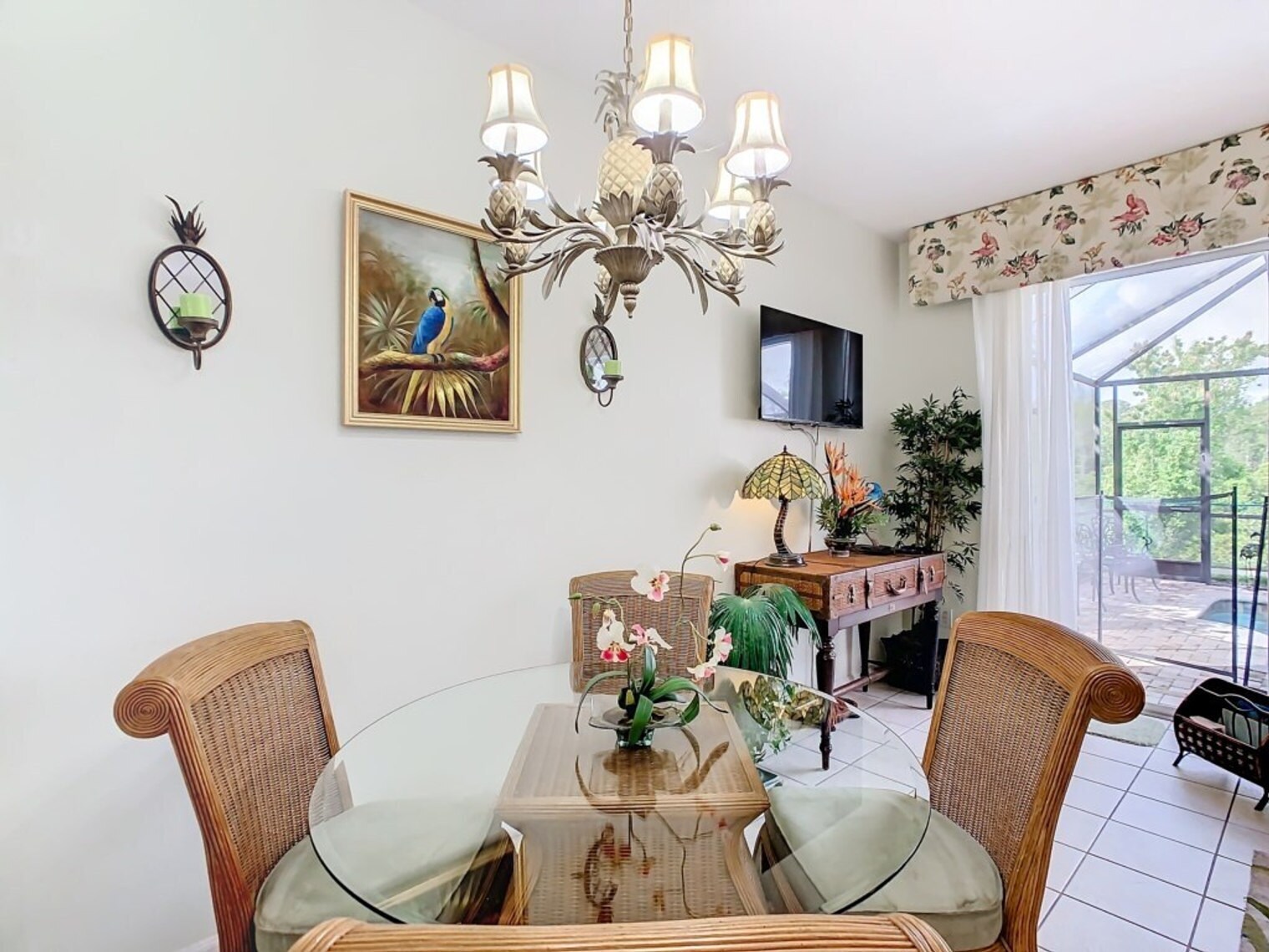 Building Photo - 2314 Silver Palm Dr