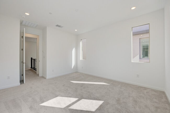Building Photo - 1533 Melodic Lark Dr