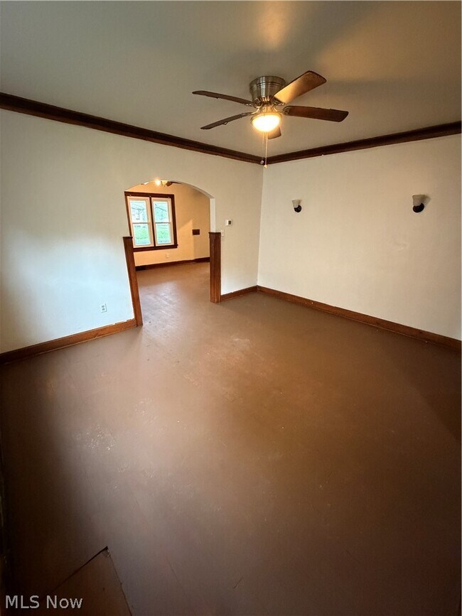 Building Photo - 55 N Osborn Ave