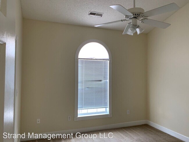 Building Photo - 4745 Wild Iris Dr